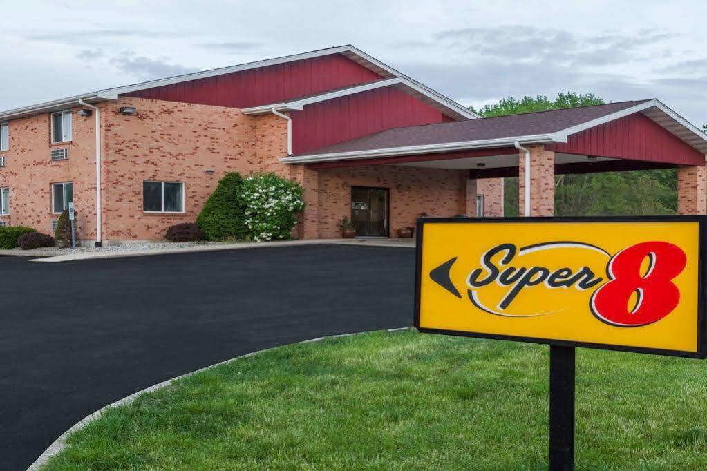 Super 8 By Wyndham Watseka Hotel Exterior photo